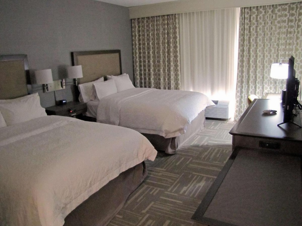 Queen Room with Two Queen Beds - Non-Smoking